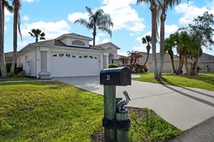 24 Clarendon Ct N, Palm Coast, FL 32137 - Photo 10