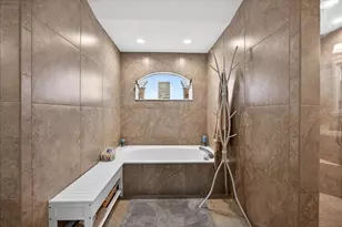 24 Clarendon Ct N, Palm Coast, FL 32137 - Photo 26