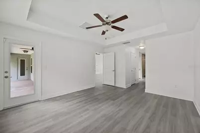 201 NE Greenbrier Avenue, Port Saint Lucie, FL 34983 - Photo 12