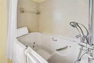 1500 Oak Forest Dr, Ormond Beach, FL 32174 - Photo 10