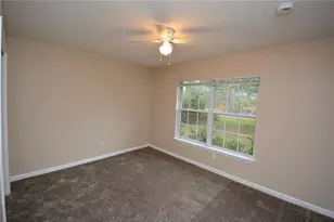 35 Regent Ln, Palm Coast, FL 32164 - Photo 12