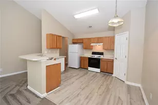 35 Regent Ln, Palm Coast, FL 32164 - Photo 6