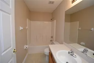 35 Regent Ln, Palm Coast, FL 32164 - Photo 14
