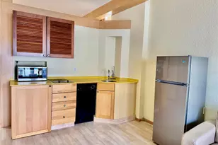 101 Palm Harbor Pkwy, Palm Coast, FL 32137 - Photo 2