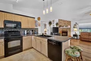 89 Robinson Dr, Palm Coast, FL 32164 - Photo 12