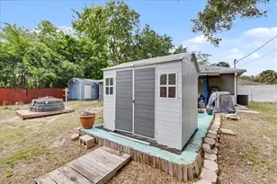 2021 India Palm Dr, Edgewater, FL 32141 - Photo 34