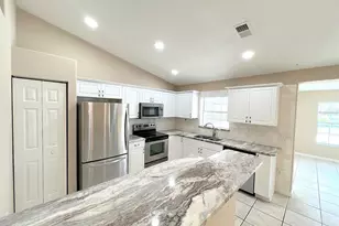 142 Rolling Sands Dr, Palm Coast, FL 32164 - Photo 16