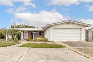 3011 N Oleander Ave, Daytona Beach, FL 32118 - Photo 1