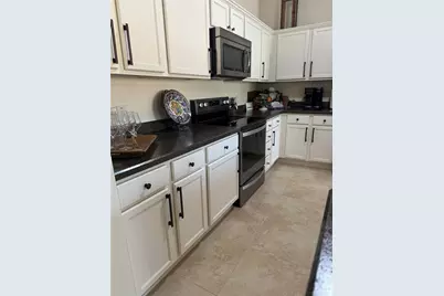 1883 Loadstar Avenue, The Villages, FL 32162 - Photo 8