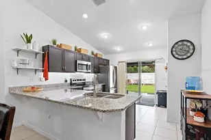 84 Buttonworth Dr, Palm Coast, FL 32137 - Photo 4