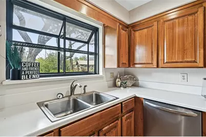 8507 Synhoff Drive, Jacksonville, FL 32216 - Photo 14