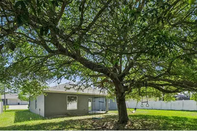 37 Lindsay Drive, Palm Coast, FL 32137 - Photo 32