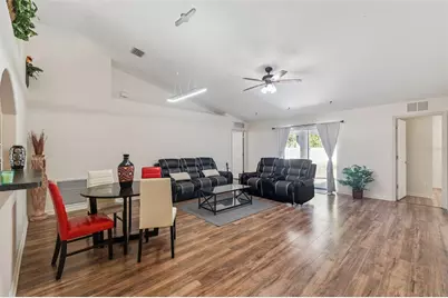 37 Lindsay Drive, Palm Coast, FL 32137 - Photo 8