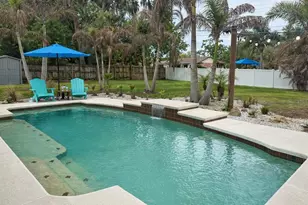 1310 Brandonwood Dr, Brandon, FL 33510 - Photo 14