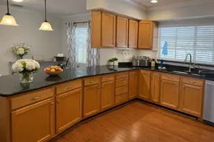 1310 Brandonwood Dr, Brandon, FL 33510 - Photo 2