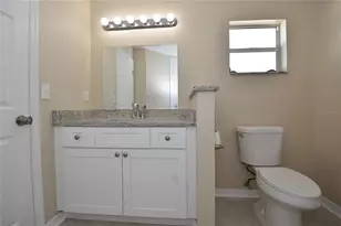 6 Seckel Ct, Palm Coast, FL 32164 - Photo 32