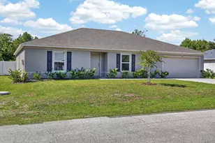 24 Pierce Ln, Palm Coast, FL 32164 - Photo 1