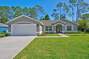 10 Llacer Pl, Palm Coast, FL 32164 - Photo 1