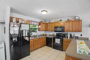 1886 Laurel Ave, Bunnell, FL 32110 - Photo 12