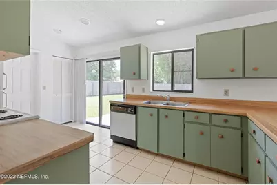 94 Belvedere Lane, Palm Coast, FL 32137 - Photo 10