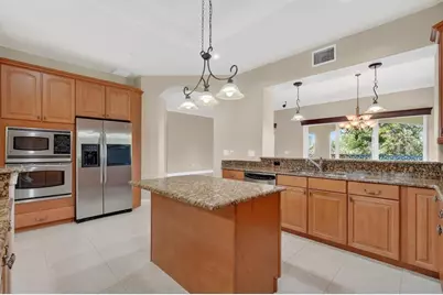 40 Casa Bella Circle #1102, Palm Coast, FL 32137 - Photo 18