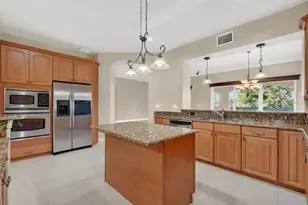 40 Casa Bella Cir, Palm Coast, FL 32137 - Photo 18