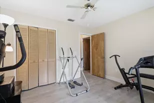 17 Putter Dr, Palm Coast, FL 32164 - Photo 32