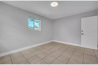 747 Derbyshire Road, Daytona Beach, FL 32114 - Photo 14