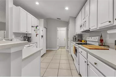 32 Shinnecock Drive, Palm Coast, FL 32137 - Photo 8