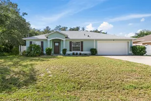 9 Firethorn Ln, Palm Coast, FL 32137 - Photo 1