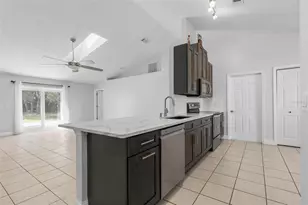 9 Firethorn Ln, Palm Coast, FL 32137 - Photo 4