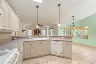 4 Porter Pl, Palm Coast, FL 32164 - Photo 16
