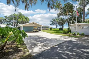 214 Paradise Ln, Crescent City, FL 32112 - Photo 2