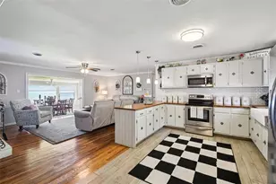 214 Paradise Ln, Crescent City, FL 32112 - Photo 10