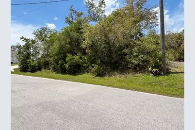 28 Fallwood Lane, Palm Coast, FL 32137 - Photo 4