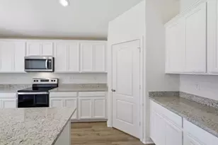 19 Pineapple Dr, Palm Coast, FL 32164 - Photo 14