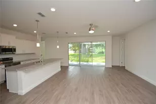 102 Brittany Ln, Palm Coast, FL 32137 - Photo 10