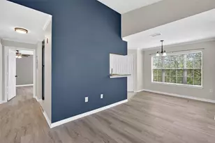 7800 Point Meadows Dr, Jacksonville, FL 32256 - Photo 12