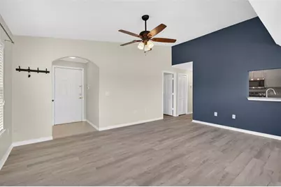 7800 Point Meadows Drive #1338, Jacksonville, FL 32256 - Photo 10