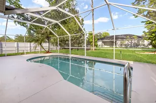 19 Prestwick Ln, Palm Coast, FL 32164 - Photo 2