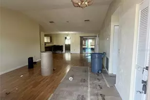 2 Seneca Path, Palm Coast, FL 32164 - Photo 2