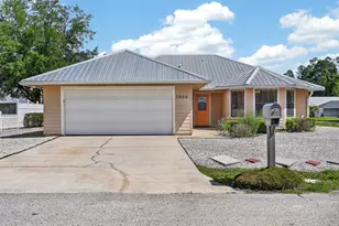 7200 Andrew Jackson St, Palatka, FL 32177 - Photo 2