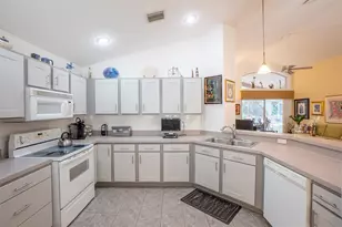 1 Gleneagles Pl, Palm Coast, FL 32137 - Photo 10