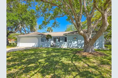 5 Emerald Circle, Ormond Beach, FL 32174 - Photo 2