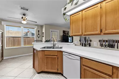 3208 Sarahs Court, Green Cove Springs, FL 32043 - Photo 16