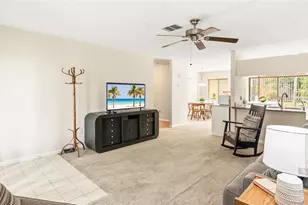8 Lladd Ct, Palm Coast, FL 32164 - Photo 10