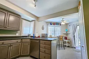 21 Mid Pines Cir, Palm Coast, FL 32137 - Photo 14
