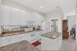 73 Wentworth Ln, Palm Coast, FL 32164 - Photo 10