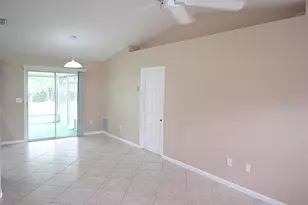 43 Peppercorn Ln, Palm Coast, FL 32164 - Photo 4