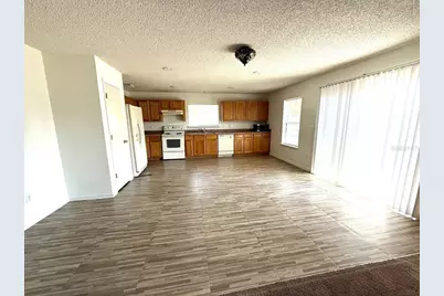 121 Lindsay Drive, Palm Coast, FL 32137 - Photo 4